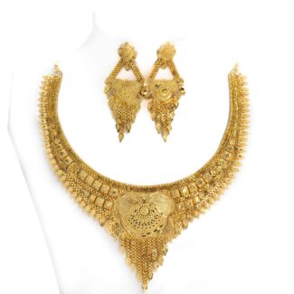 Festive Wear Forming Necklace with Earrings