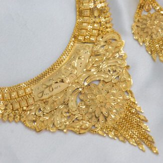 Traditional Shot Design Necklace